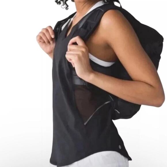 Lululemon Run With The Sun Woven Swift Ultra Black Athletic Tank Top Women’s 8 - Picture 3 of 8